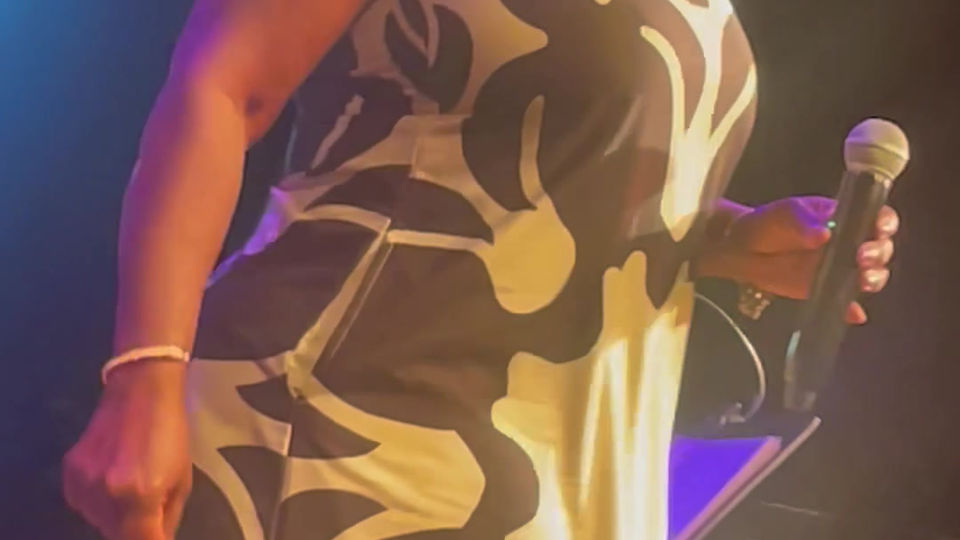 Meet me with your Black Drawz on